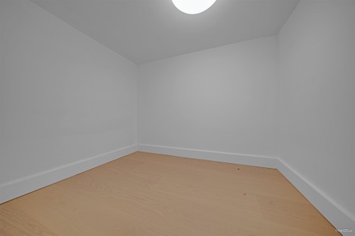 2658 Waterloo Street, Vancouver, BC 