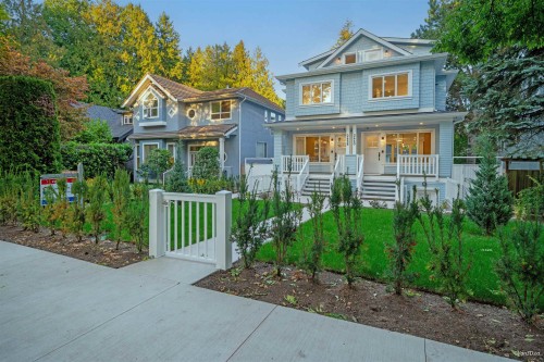 2658 Waterloo Street, Vancouver, BC 