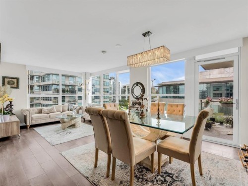 602-112 13Th Street E, North Vancouver, BC 