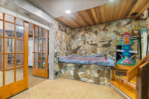 1867 Salisbury Avenue, Port Coquitlam, BC 