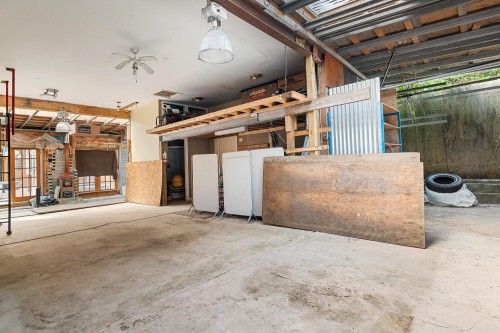 1867 Salisbury Avenue, Port Coquitlam, BC 