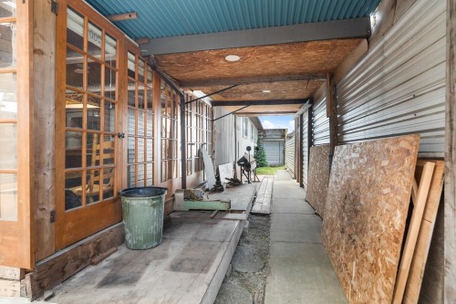 1867 Salisbury Avenue, Port Coquitlam, BC 