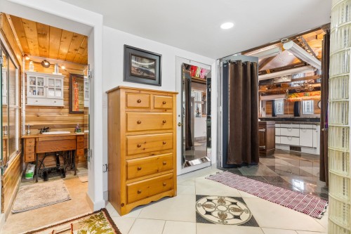 1867 Salisbury Avenue, Port Coquitlam, BC 