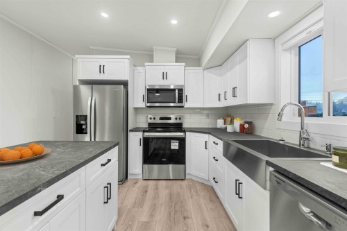 60-7370 Highway 99, Pemberton, BC 