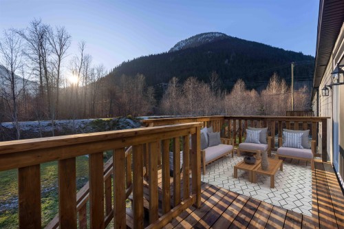 60-7370 Highway 99, Pemberton, BC 