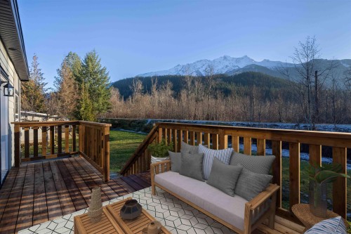 60-7370 Highway 99, Pemberton, BC 
