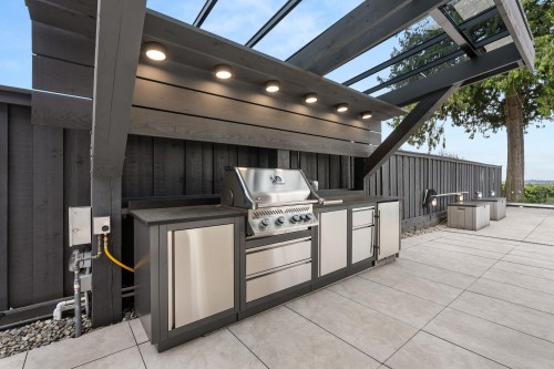 1265 Queens Avenue, West Vancouver, BC 