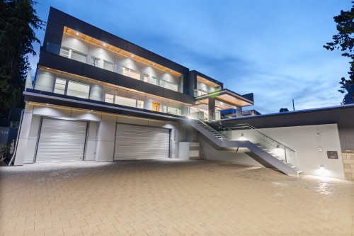 1265 Queens Avenue, West Vancouver, BC 