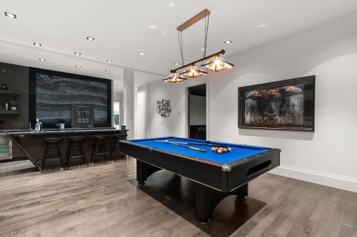 1265 Queens Avenue, West Vancouver, BC 