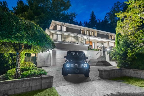 1595 Tyrol Court, West Vancouver, BC 