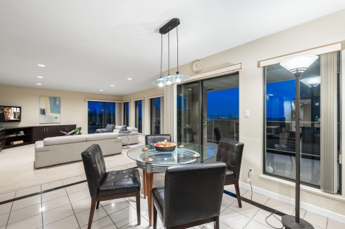 1595 Tyrol Court, West Vancouver, BC 