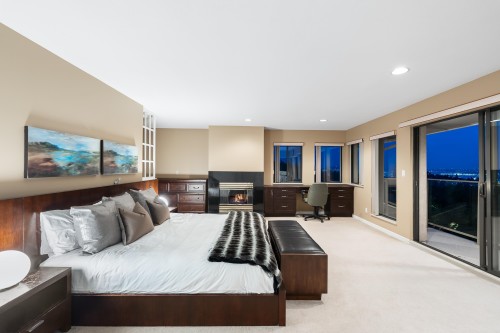 1595 Tyrol Court, West Vancouver, BC 