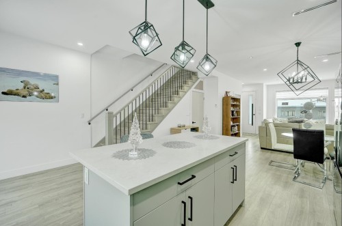 1423 62Nd Avenue E, Vancouver, BC 