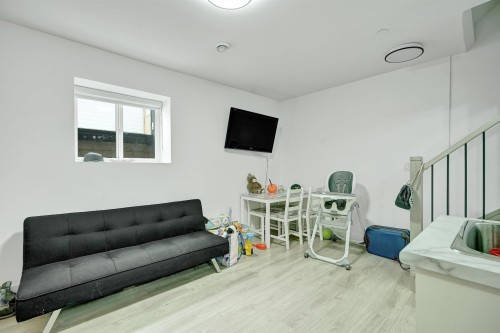 1423 62Nd Avenue E, Vancouver, BC 