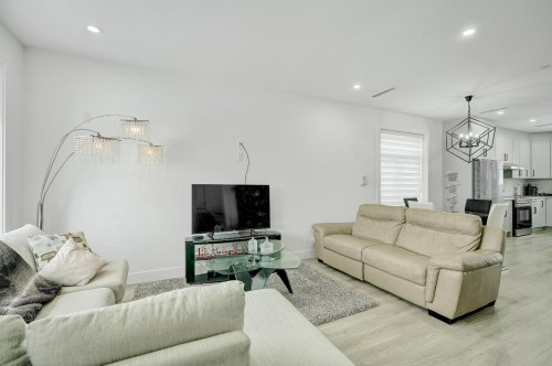 1423 62Nd Avenue E, Vancouver, BC 