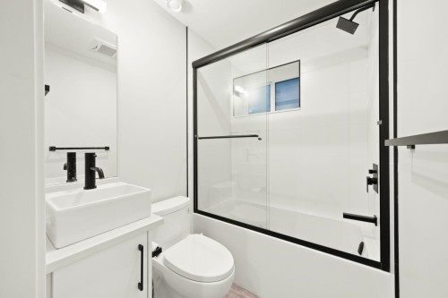 2815 19Th Avenue W, Vancouver, BC 