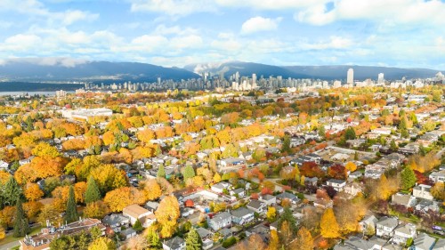 2815 19Th Avenue W, Vancouver, BC 