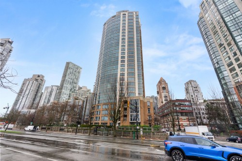 1603-388 Drake Street, Vancouver, BC 