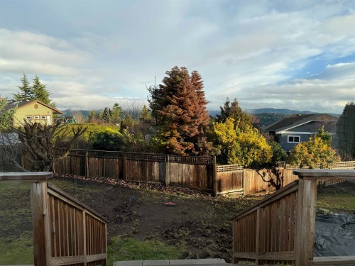 522 Eaglecrest Drive, Gibsons, BC 