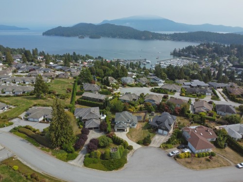 522 Eaglecrest Drive, Gibsons, BC 