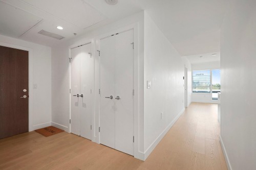 703-5788 Gilbert Road, Richmond, BC 