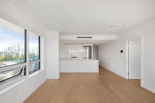 703-5788 Gilbert Road, Richmond, BC 
