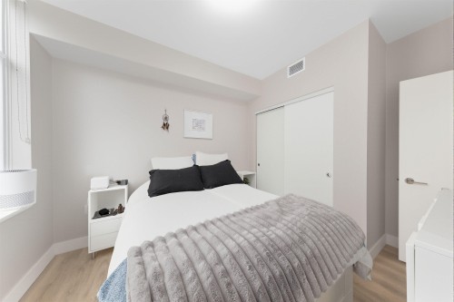 613-3451 Sawmill Crescent, Vancouver, BC 