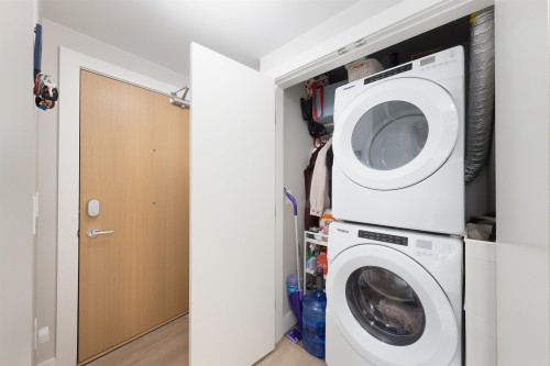 613-3451 Sawmill Crescent, Vancouver, BC 