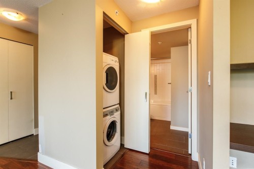 301-2959 Glen Drive, Coquitlam, BC 