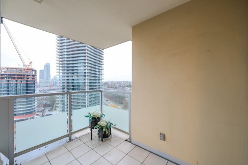 2201-2133 Douglas Road, Burnaby, BC 