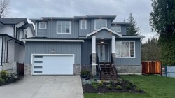 11002 243b Street  Maple Ridge, BC V2W 1H5