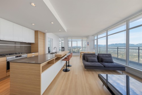 3503-4688 Kingsway  Burnaby, BC V5H 0J9