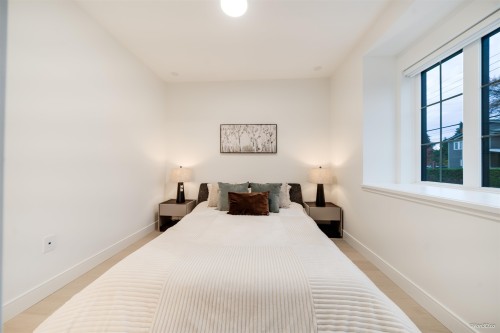 110-918 32Rd Avenue W, Vancouver, BC 