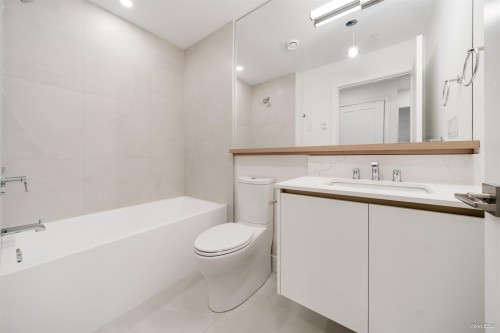 110-918 32Rd Avenue W, Vancouver, BC 