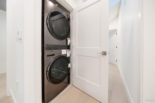 110-918 32Rd Avenue W, Vancouver, BC 