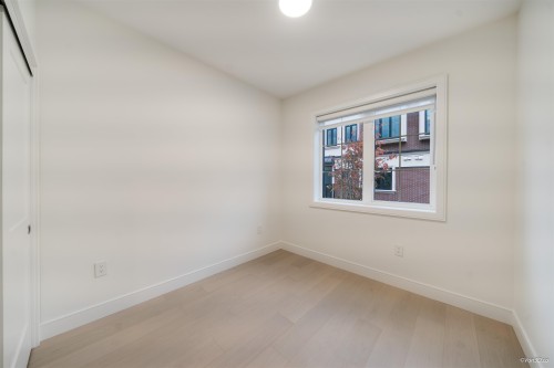 110-918 32Rd Avenue W, Vancouver, BC 