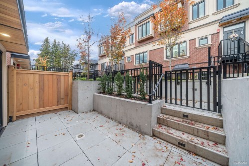 110-918 32Rd Avenue W, Vancouver, BC 