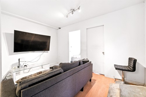 4987 Hoy Street, Vancouver, BC 