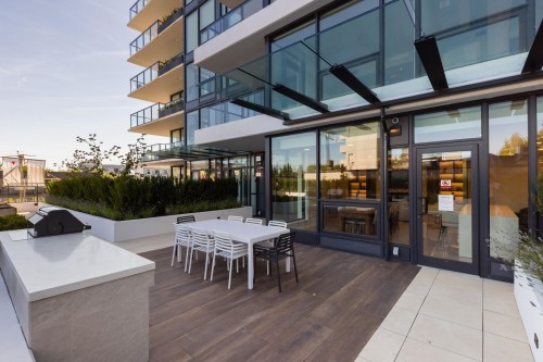 Th1-135 13 Street E, North Vancouver, BC 