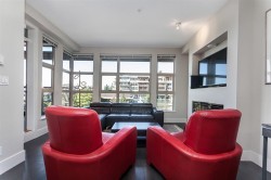 219-3606 Aldercrest Drive  North Vancouver, BC V7G 0A3