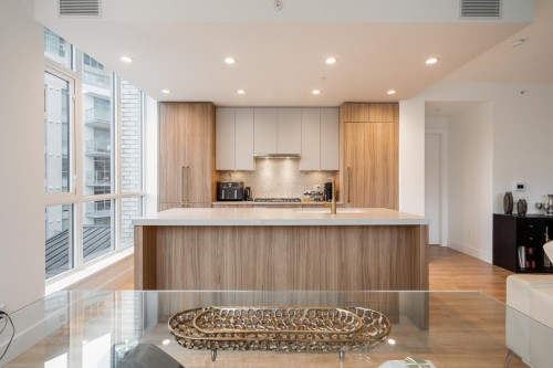 303-2375 Emery Court, North Vancouver, BC 