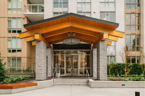 303-2375 Emery Court, North Vancouver, BC 