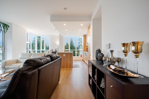 303-2375 Emery Court, North Vancouver, BC 