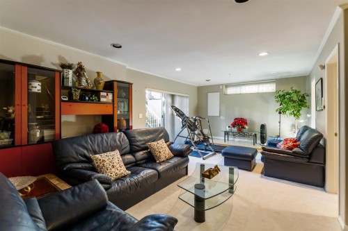 1028 51St Avenue W, Vancouver, BC 