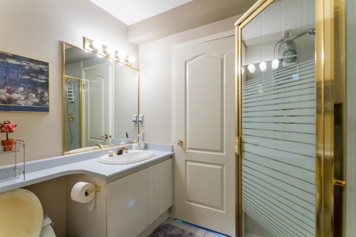 1028 51St Avenue W, Vancouver, BC 