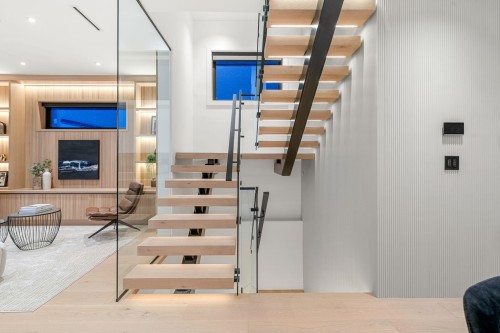 3679 Pandora Street, Vancouver, BC 