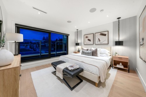 3679 Pandora Street, Vancouver, BC 