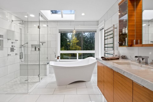 1411 Madrona Place, Coquitlam, BC 