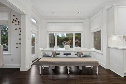 4081 Woodbury Avenue, North Vancouver, BC 