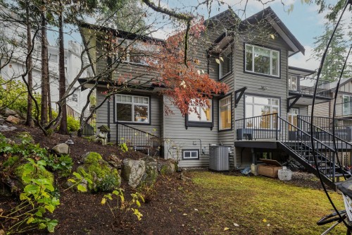 4081 Woodbury Avenue, North Vancouver, BC 